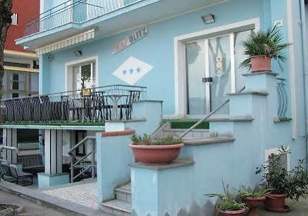 Blitz Hotel Rimini Exterior photo